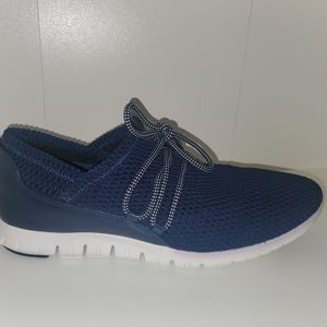 Brand new in Box Cole Haan Zerogrand Sneaker size 10.5